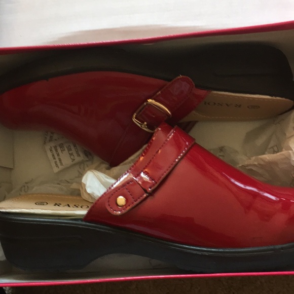 Not size - Picture 2 of 3